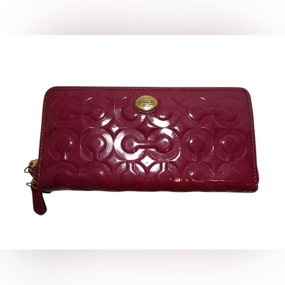 Coach Peyton Purple Signature Wallet Embossed Leather Zip-around Op Art USED
